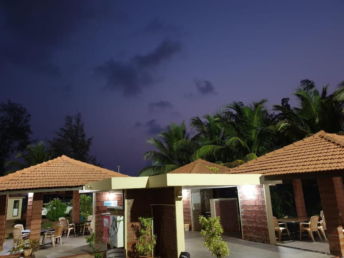 Sagar Sawali Beach Resort Karde Dāpoli Extérieur photo